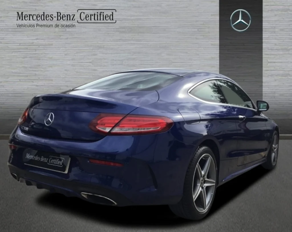 MERCEDES-BENZ C 300 Coupe AMG Line 3
